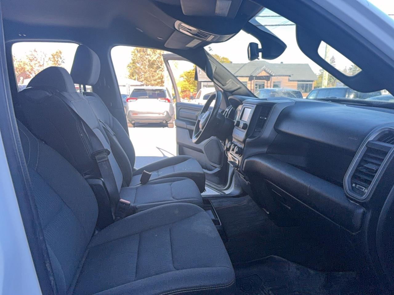 2022 RAM 1500 TRADESMAN-HEMI V8 - 4x4- TOW PKG Photo