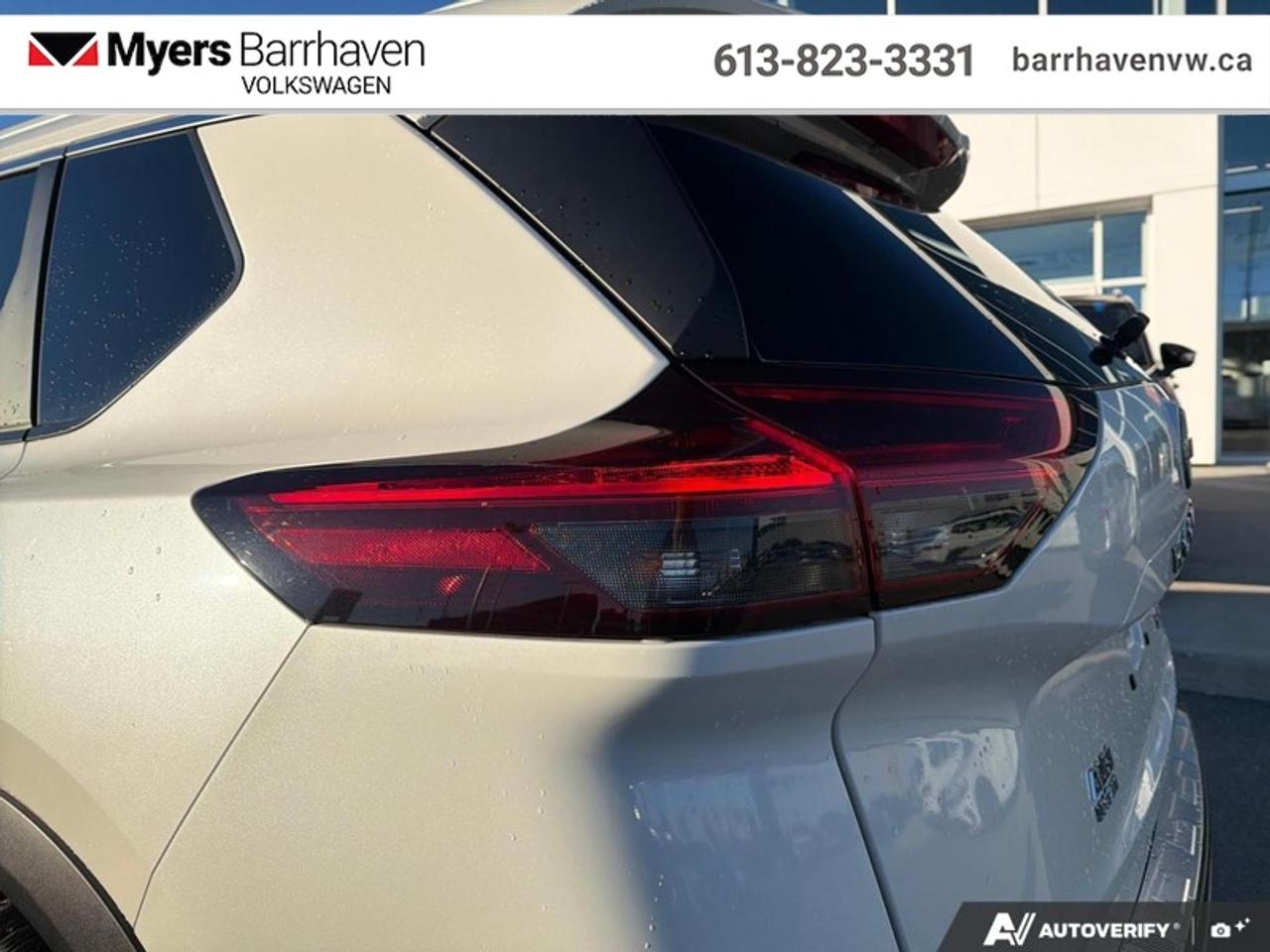 2023 Nissan Rogue SV MOONROOF  - Moonroof -  Apple CarPlay Photo