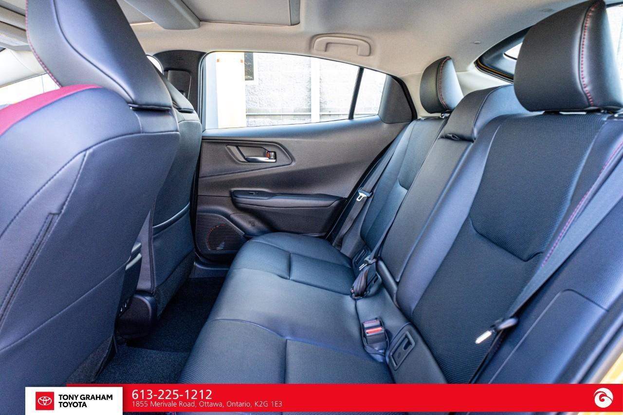 2027 Toyota Prius Plug-In Hybrid XSE Premium Photo