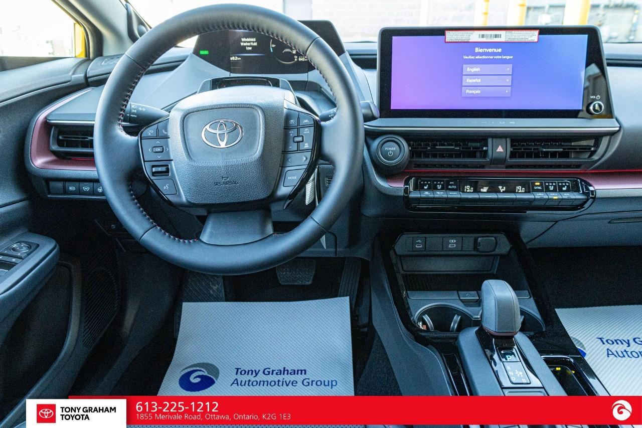 2027 Toyota Prius Plug-In Hybrid XSE Premium Photo