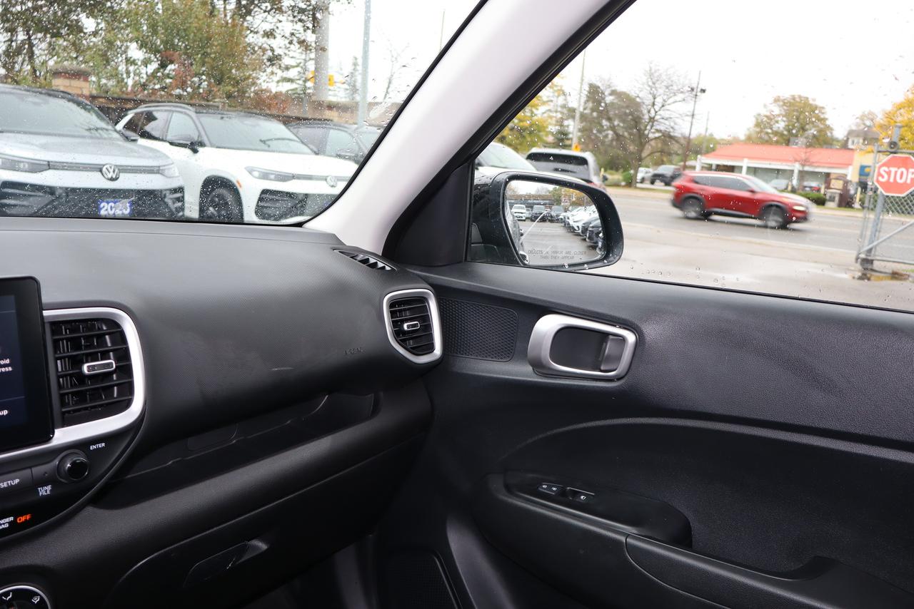 2026 Hyundai Venue PREFERRED Photo