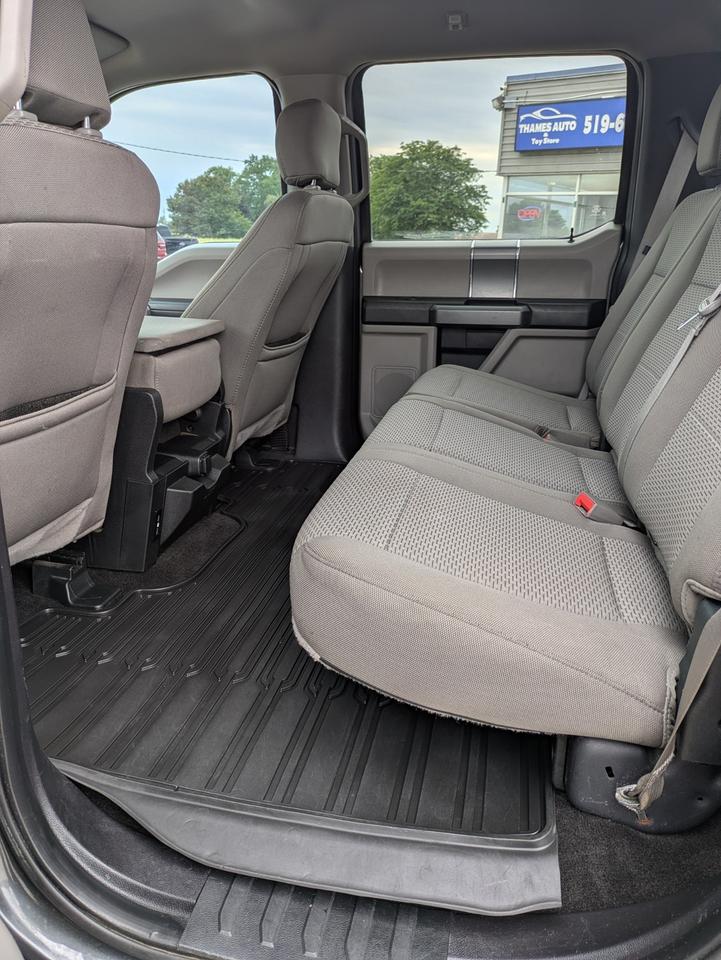 2018 Ford F-150 XLT 4X4 SuperCrew 5.5' Box Photo