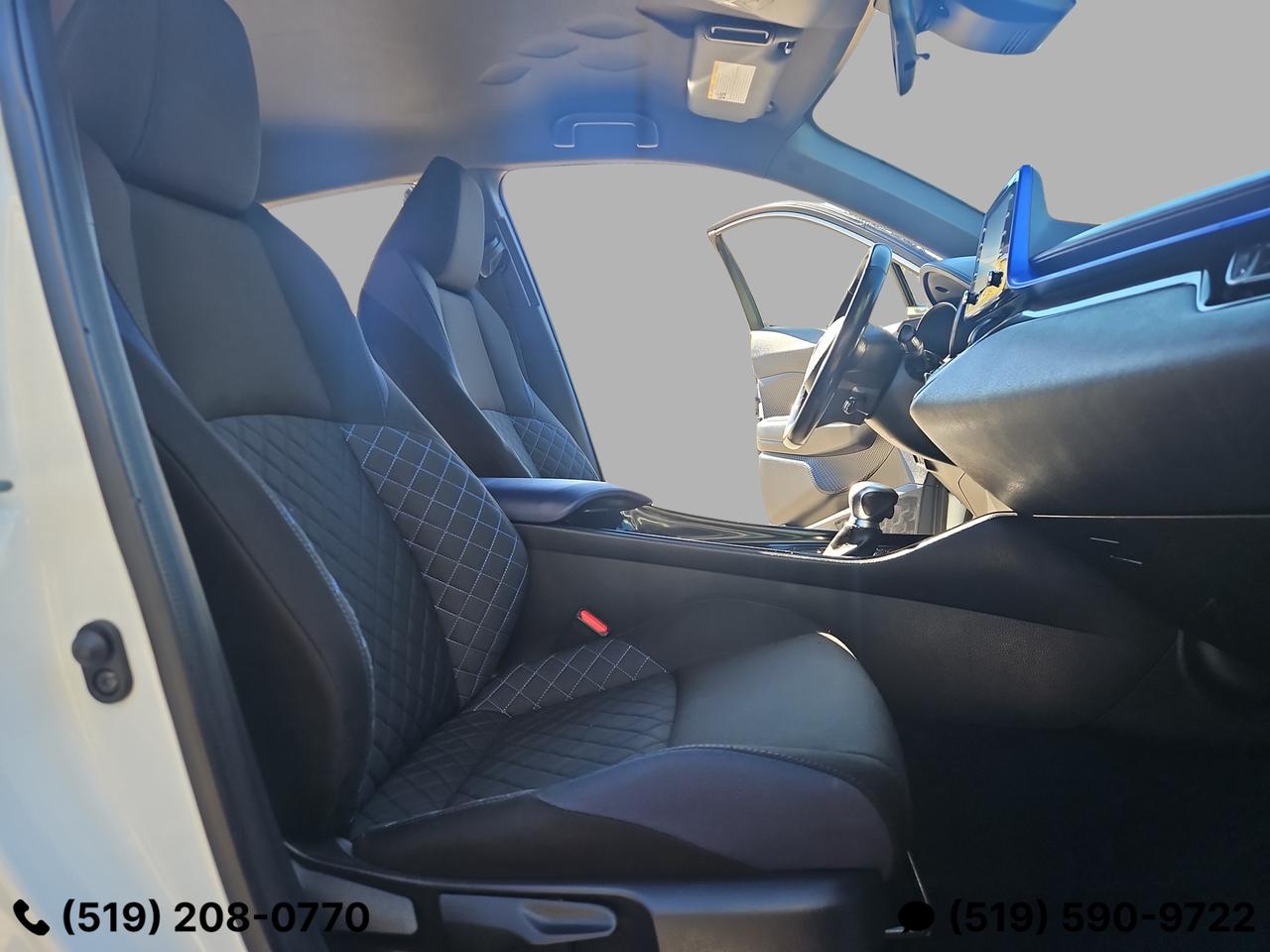 2022 Toyota C-HR XLE Premium,One Owner,Certified,No Accident,2 Keys Photo