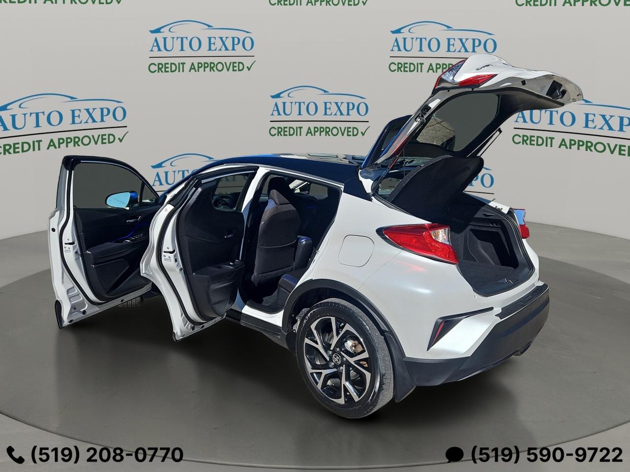 2022 Toyota C-HR XLE Premium,One Owner,Certified,No Accident,2 Keys Photo