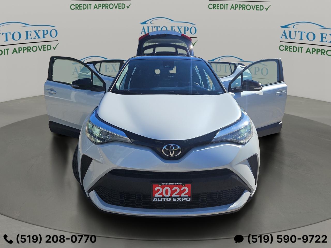 2022 Toyota C-HR XLE Premium,One Owner,Certified,No Accident,2 Keys Photo