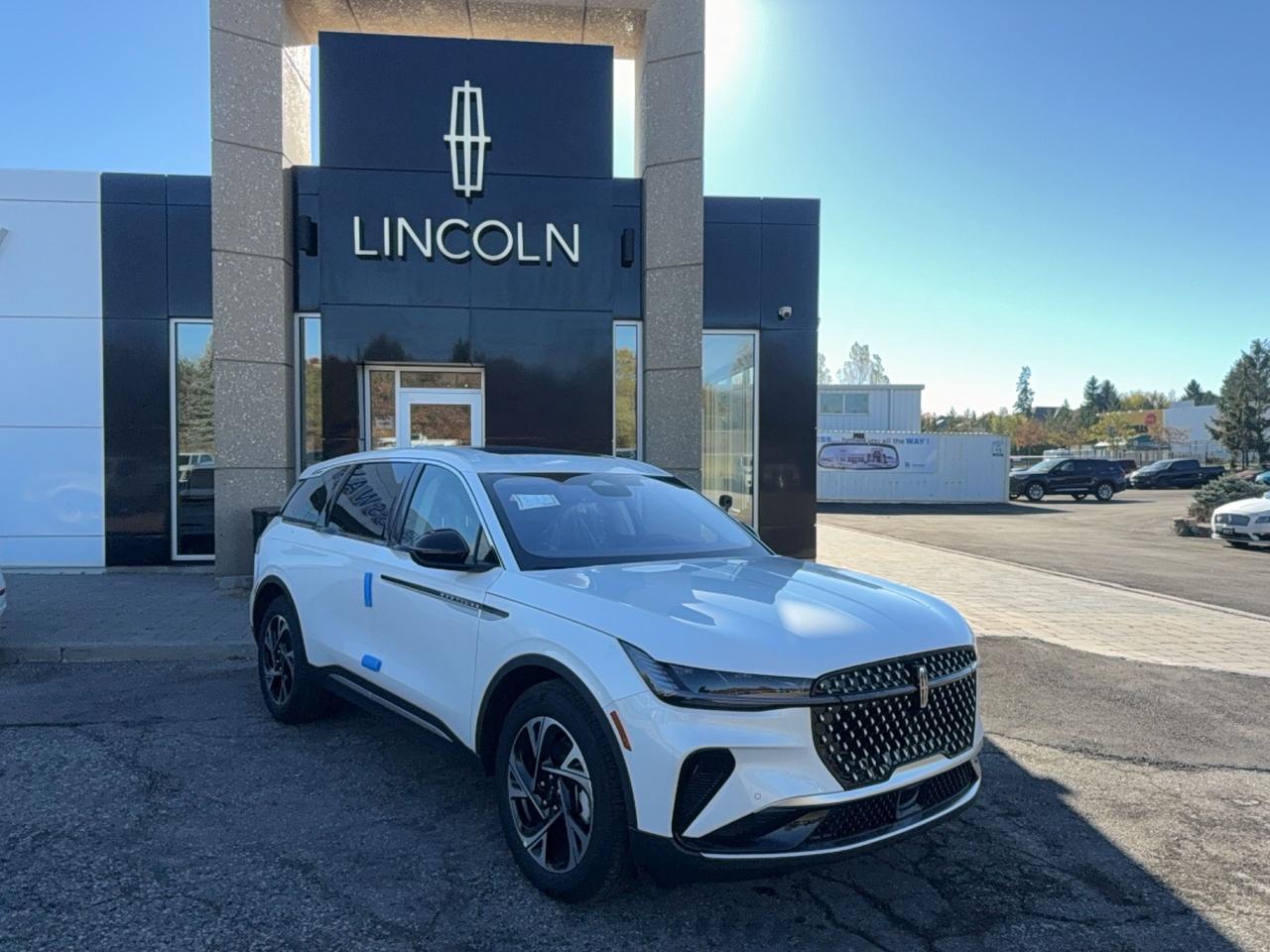 2026 Lincoln Nautilus PREMIERE, PANO ROOF, PHONE AS KEY, ADAPTIVE CRUISE Photo0