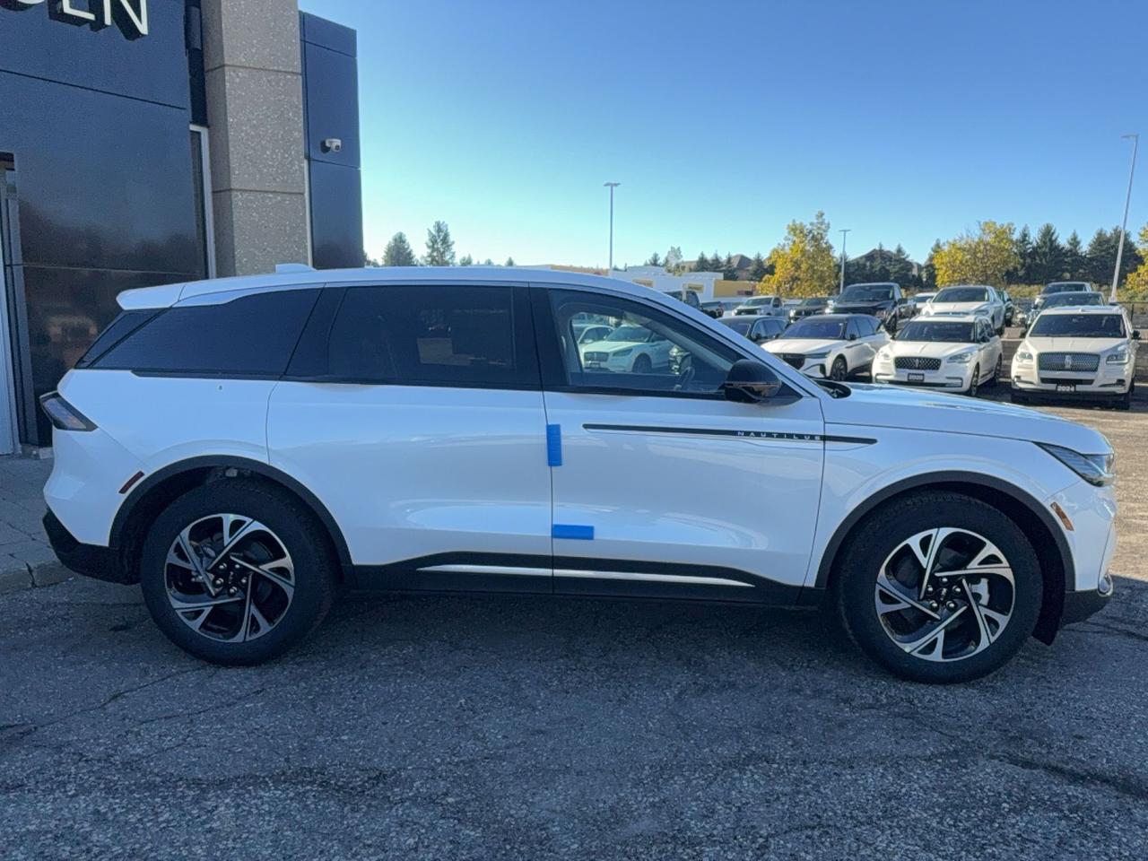 2026 Lincoln Nautilus PREMIERE, PANO ROOF, PHONE AS KEY, ADAPTIVE CRUISE Photo1