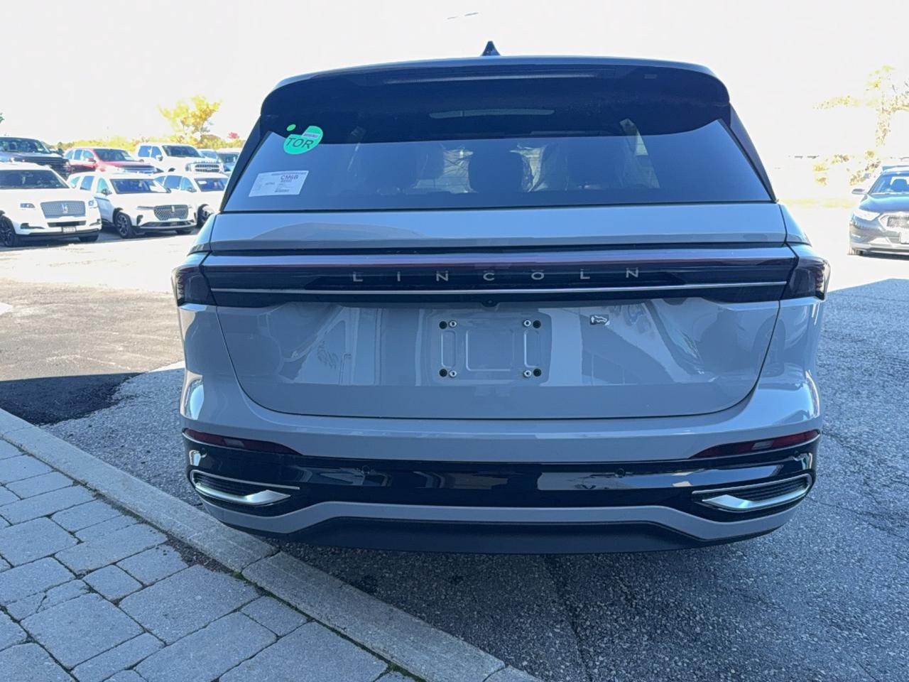 2026 Lincoln Nautilus RESERVE, PANO ROOF, PHONE AS KEY, CO-PILOT360 2.0 Photo2