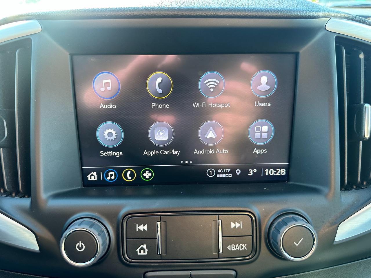 2024 GMC Terrain SLT ELEV. AWD HTD-LTHR PanoRoof XM PowerGate RvCam Photo