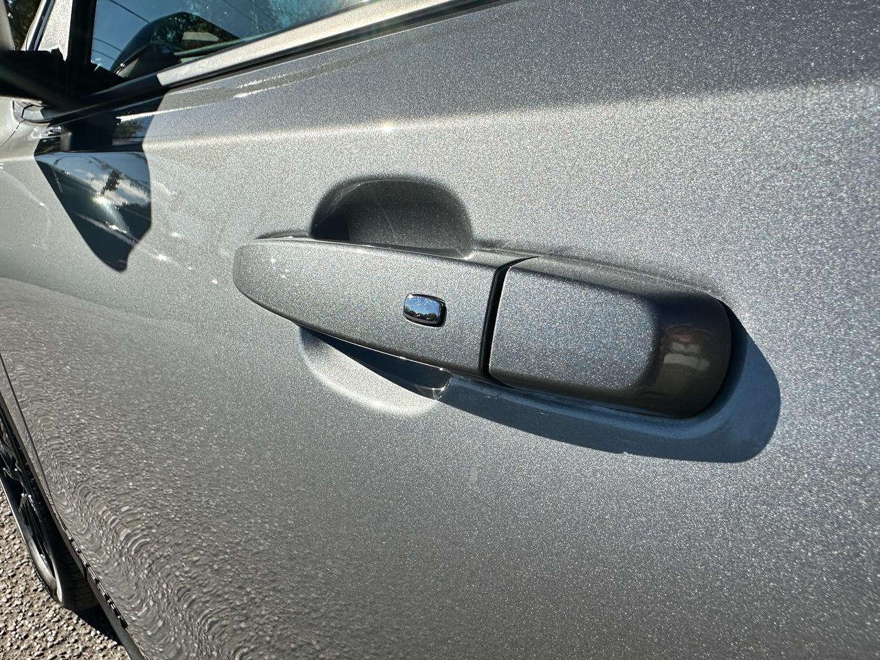 2024 GMC Terrain SLT ELEV. AWD HTD-LTHR PanoRoof XM PowerGate RvCam Photo