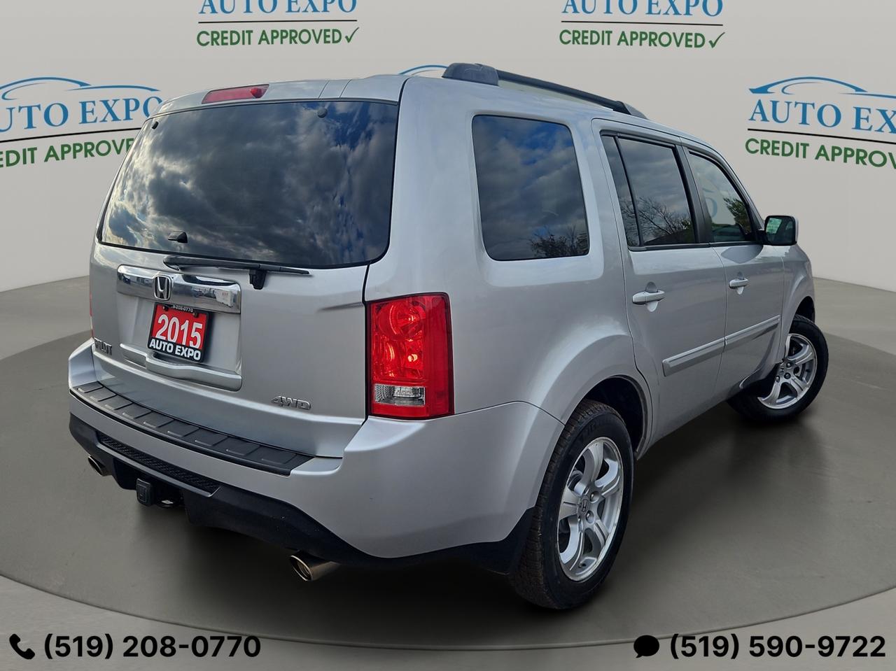 2015 Honda Pilot EX-L,AWD,Certified,7 Passengers,Winter Tire,2 Keys Photo4