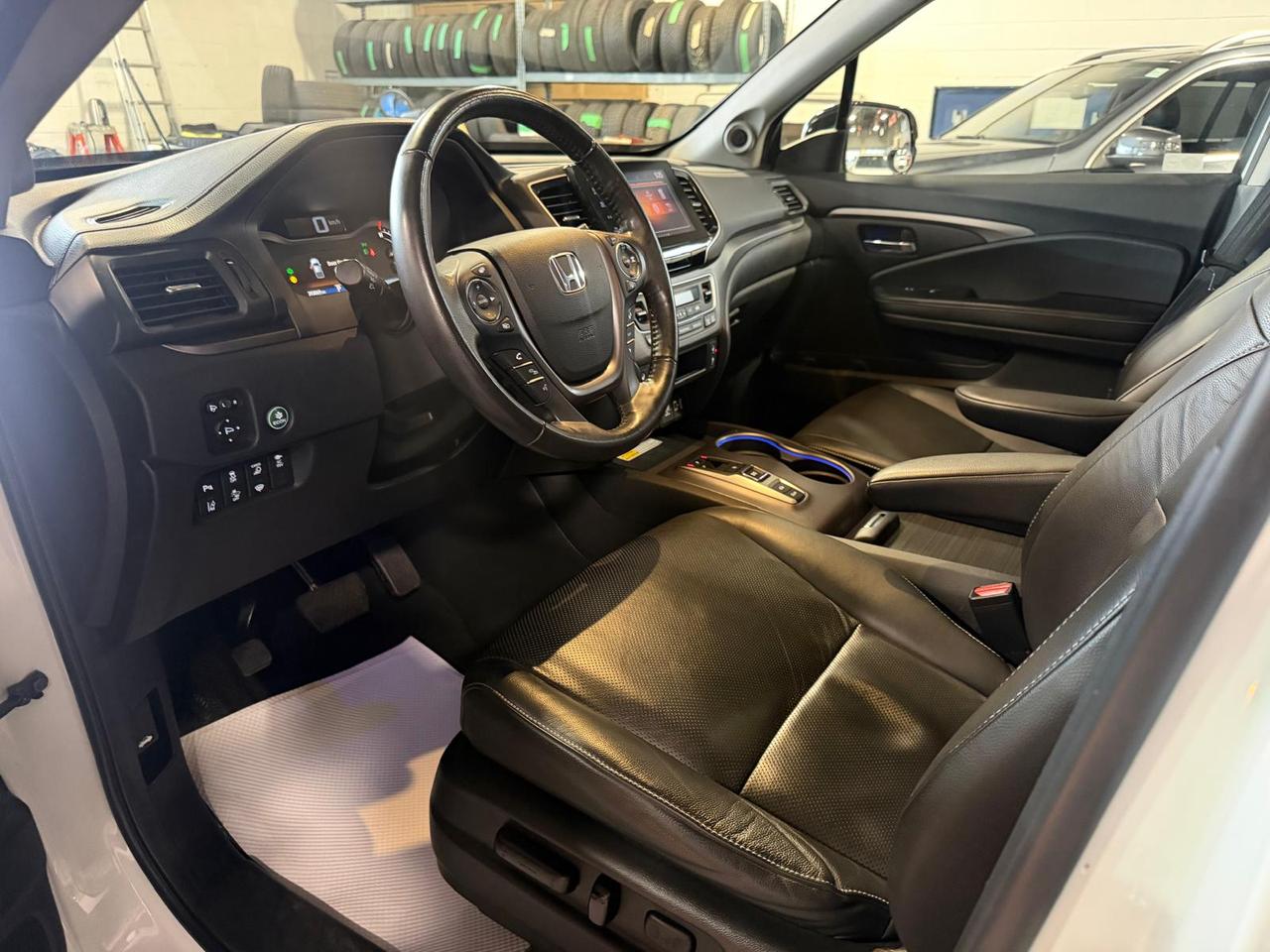 2021 Honda Ridgeline TOURING | HEATED SEATS | LEATHER | SUNROOF Photo