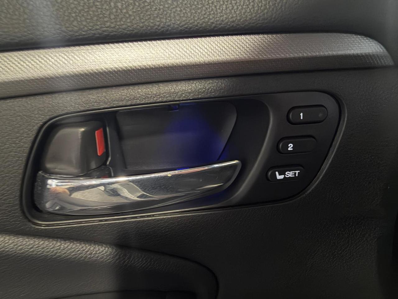 2021 Honda Ridgeline TOURING | HEATED SEATS | LEATHER | SUNROOF Photo