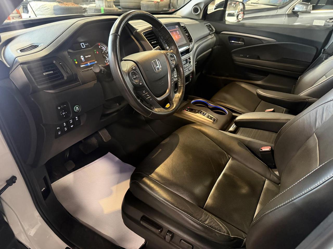 2021 Honda Ridgeline TOURING | HEATED SEATS | LEATHER | SUNROOF Photo