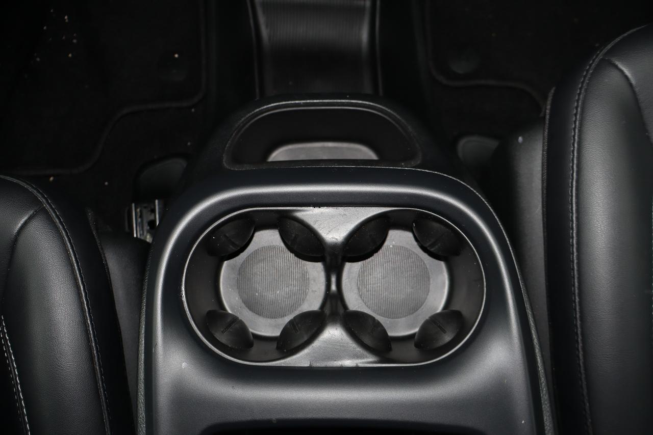 2025 Chrysler Pacifica Select FWD Photo