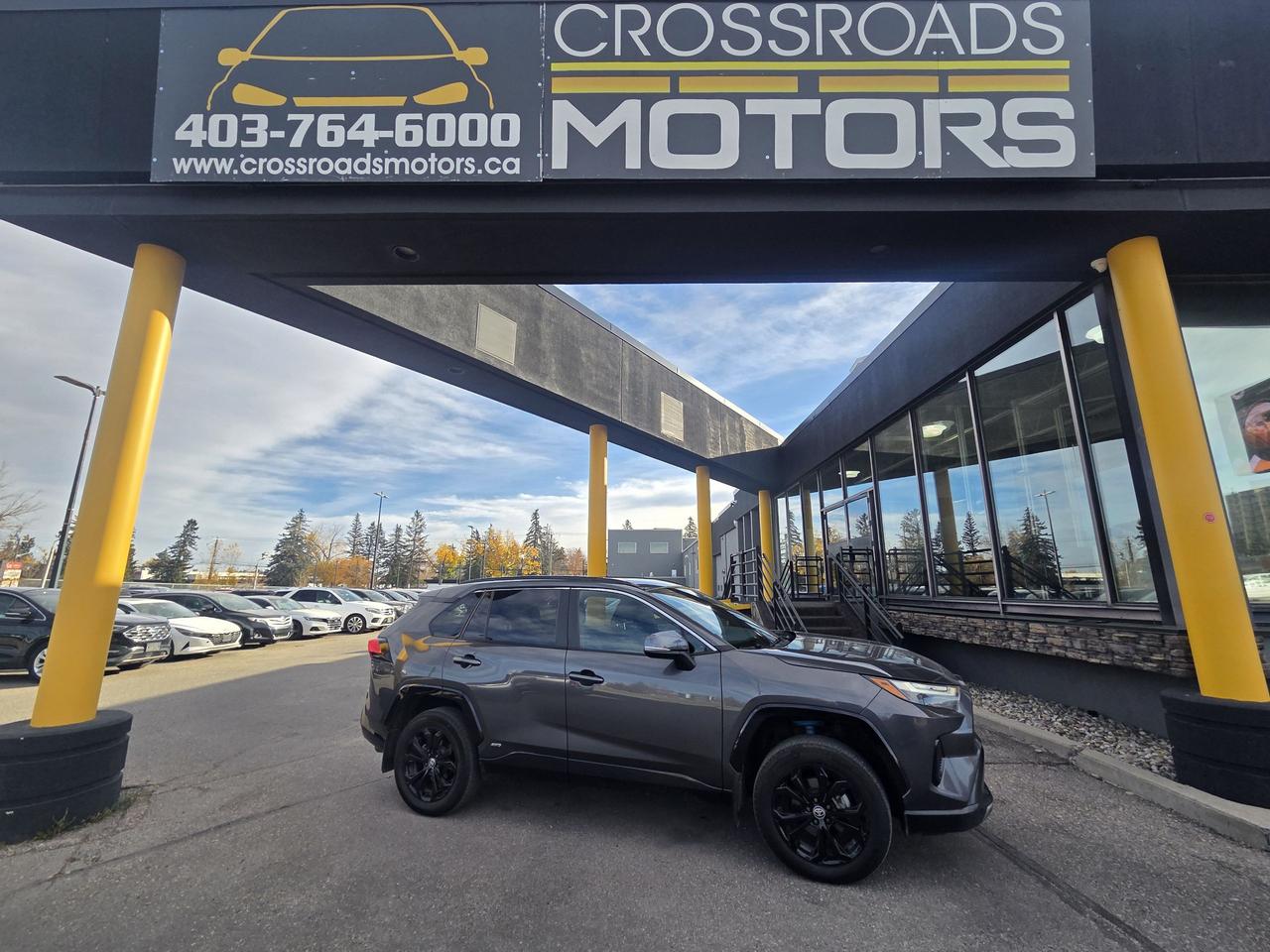 2023 Toyota RAV4 Hybrid SE AWD-1 Owner-No Accidents-Dealer Serviced - Photo #1