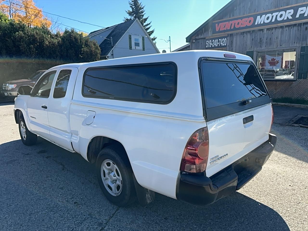 2015 Toyota Tacoma  Photo