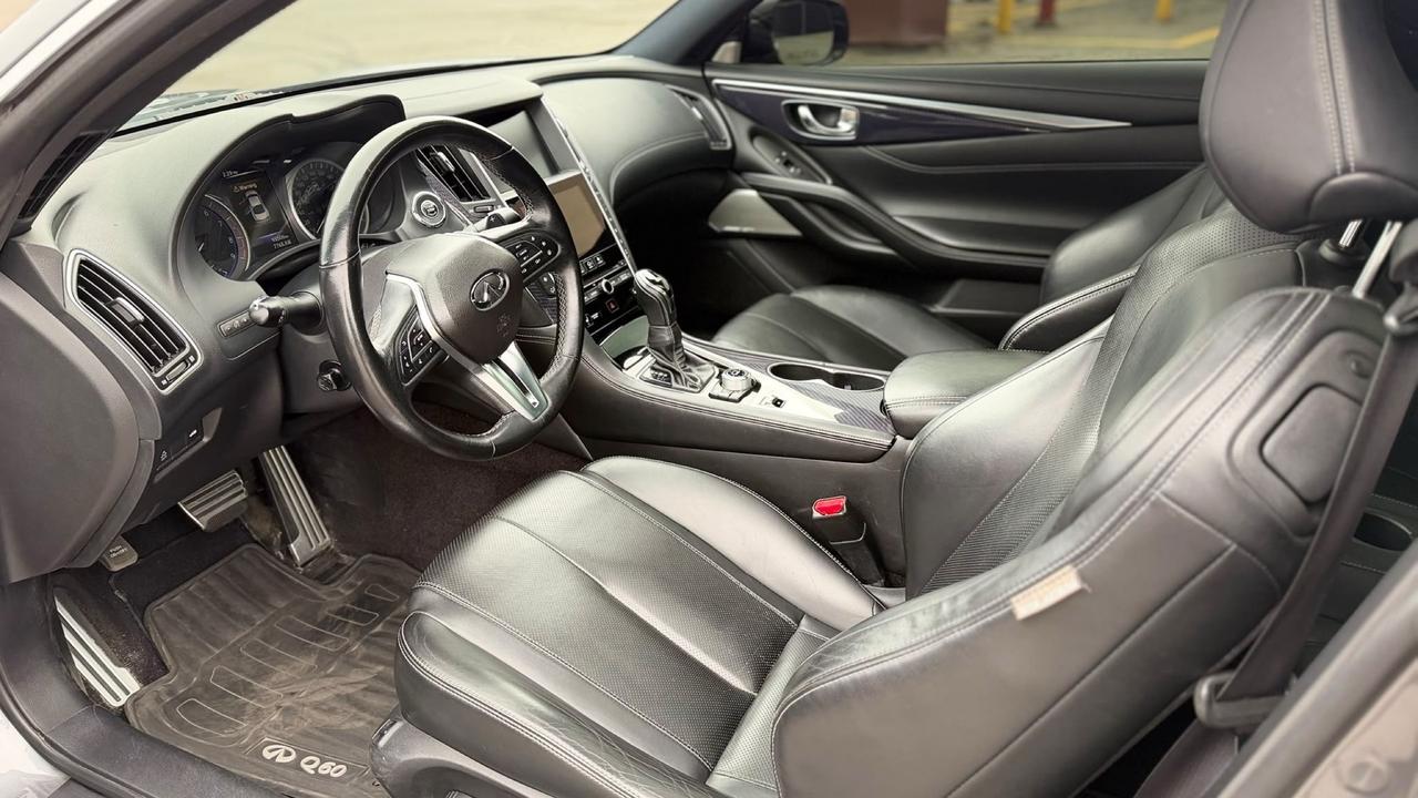 2017 Infiniti Q60 2dr Cpe 3.0t Red Sport 400 Photo