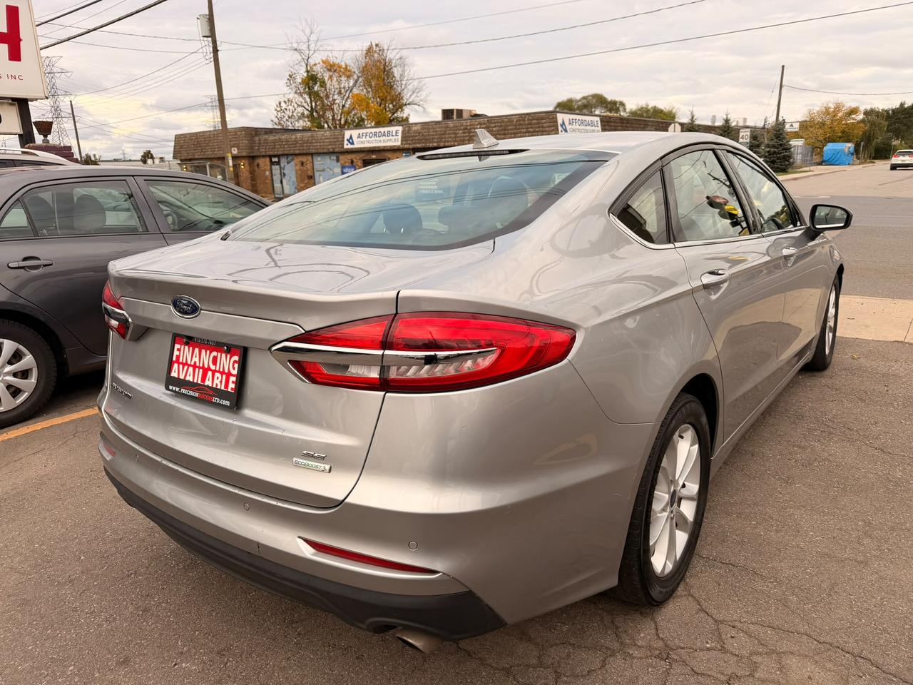 2020 Ford Fusion SE Photo