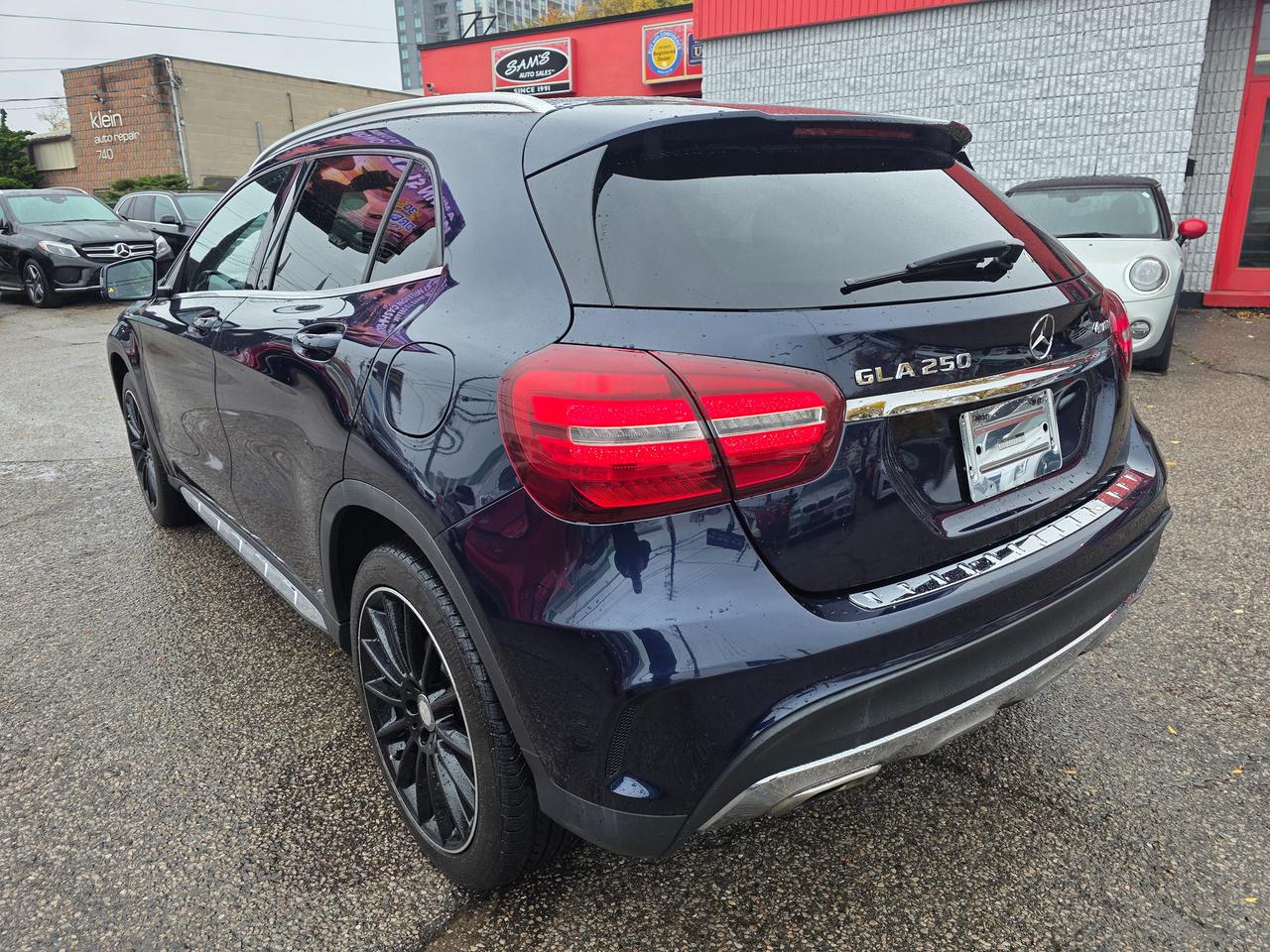 2018 Mercedes-Benz GLA GLA 250 4MATIC Photo