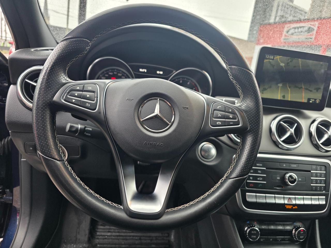 2018 Mercedes-Benz GLA GLA 250 4MATIC Photo