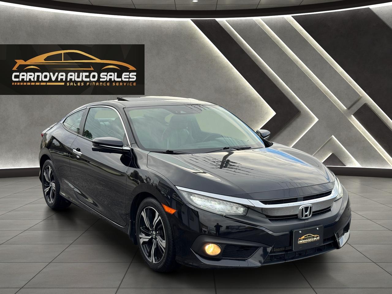 2017 Honda Civic Touring Coupe+ACCIDENT FREE+Honda Sense Photo
