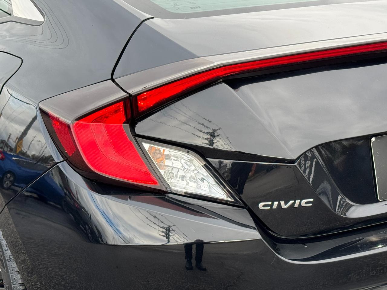 2017 Honda Civic Touring Coupe+ACCIDENT FREE+Honda Sense Photo