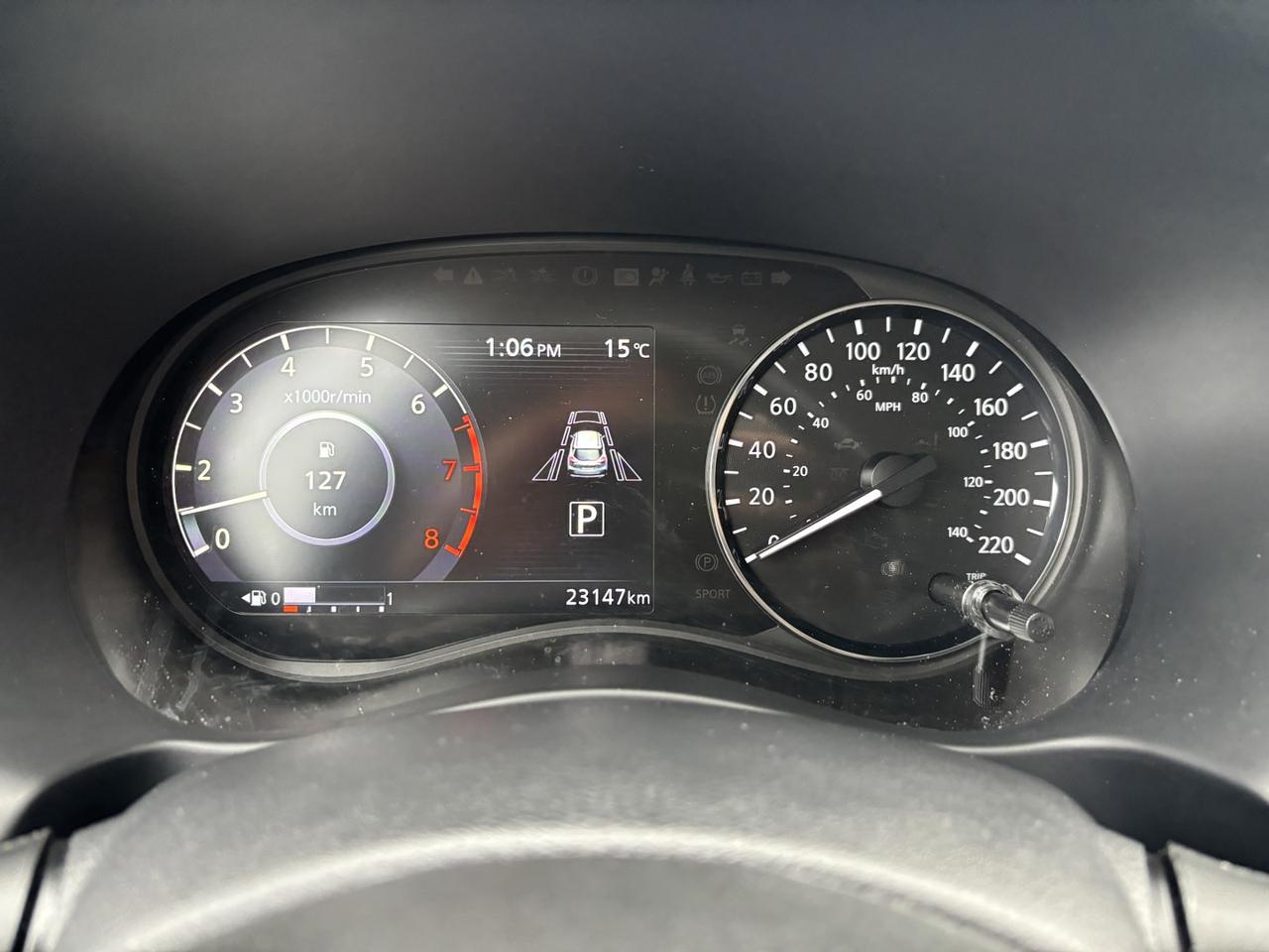 2024 Nissan Kicks SR Photo