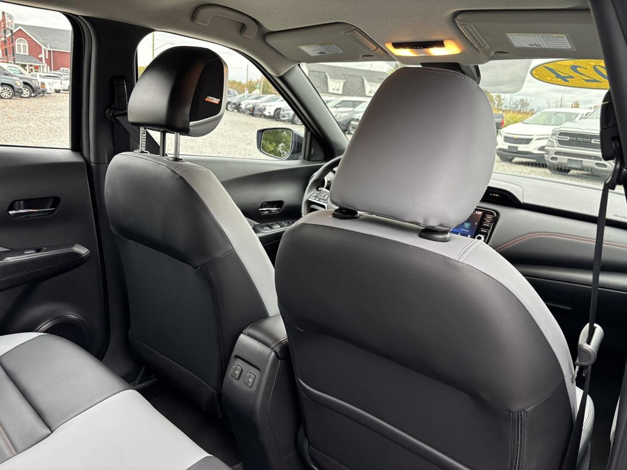 2024 Nissan Kicks SR Photo