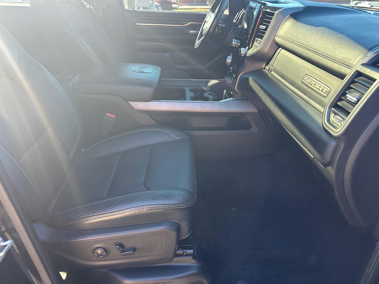2019 RAM 1500 SPORT Photo