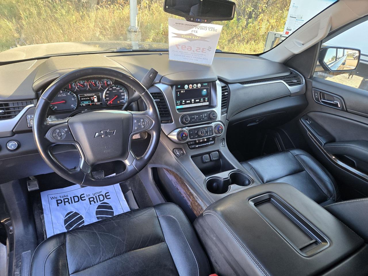 2017 Chevrolet Suburban LT Photo