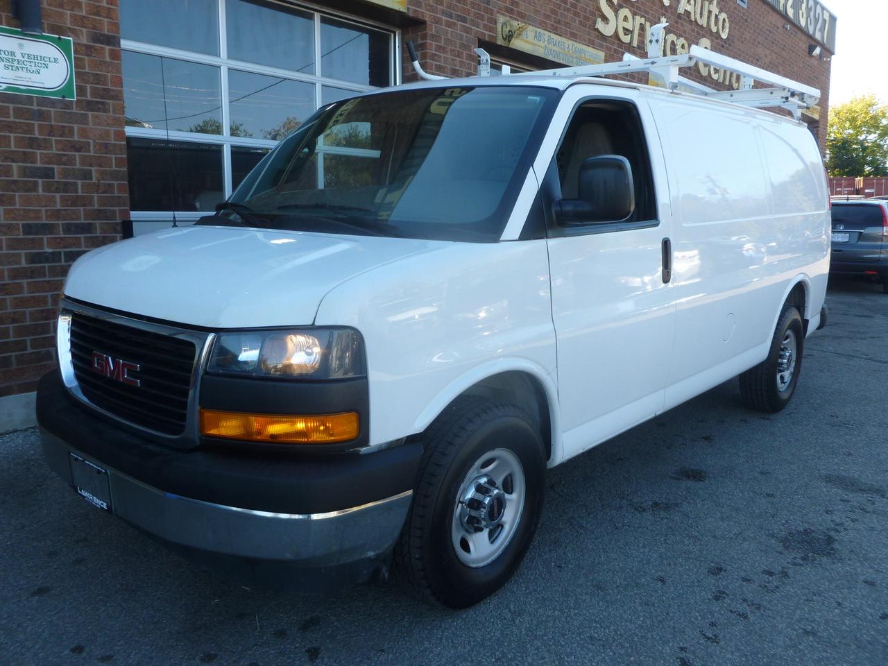 2017 GMC Savana Cargo Van  - Photo #1