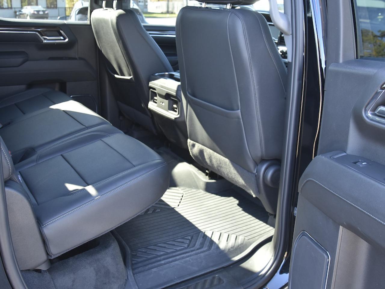 2024 Chevrolet Silverado 1500 LT Trail Boss Photo