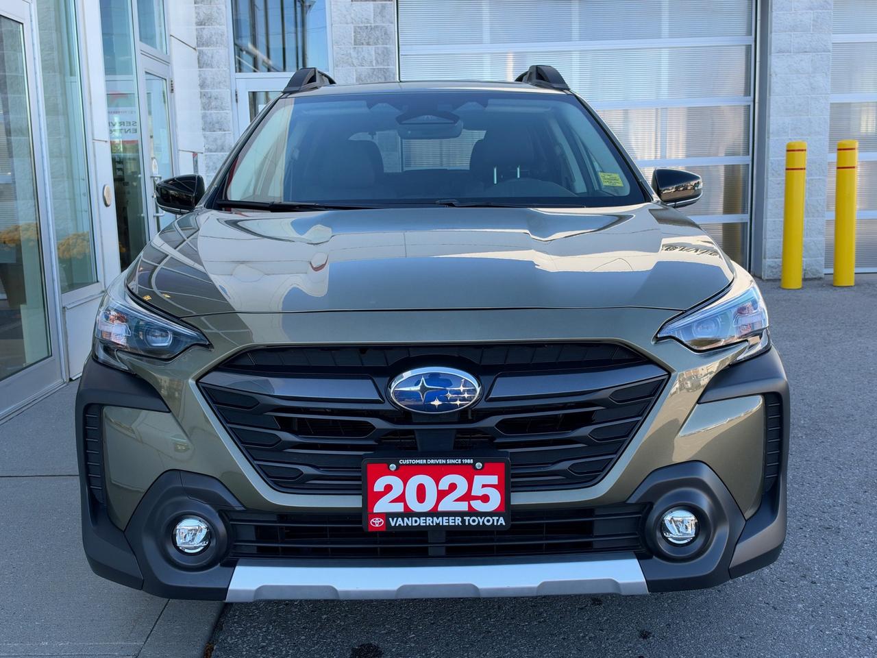 2025 Subaru Outback Limited LIMITED-ONE OWNER! Photo