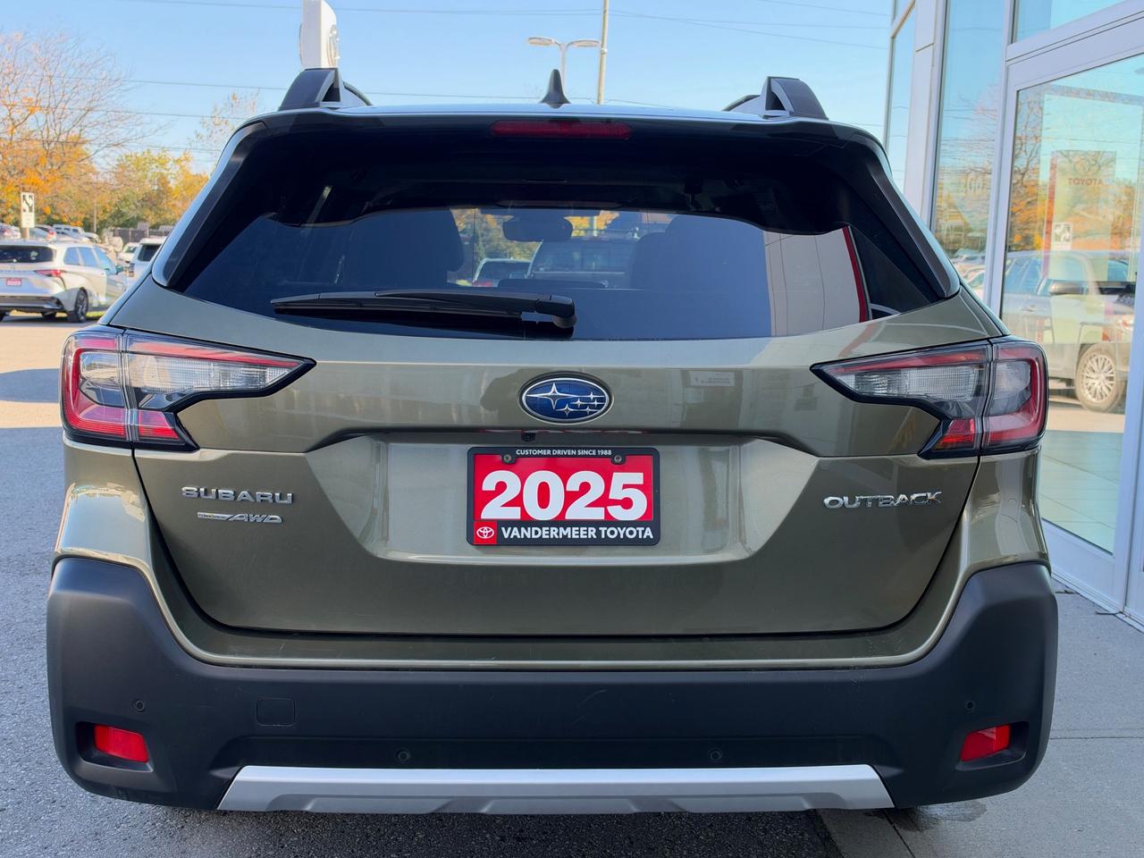 2025 Subaru Outback Limited LIMITED-ONE OWNER! Photo