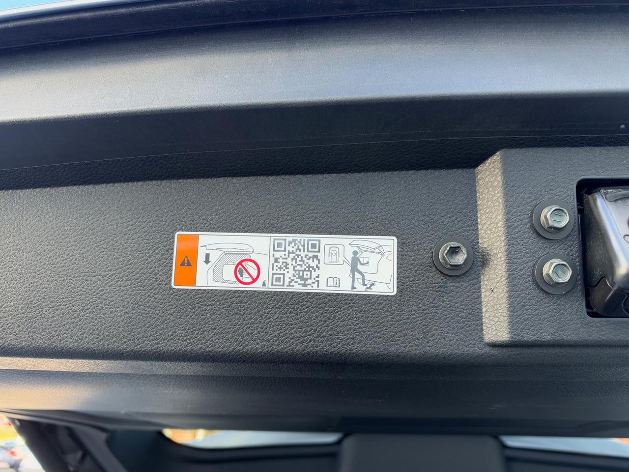 2025 Toyota Sienna XSE 7-Passenger XSE AWD! Photo