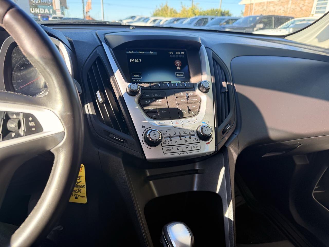 2015 Chevrolet Equinox LT Photo