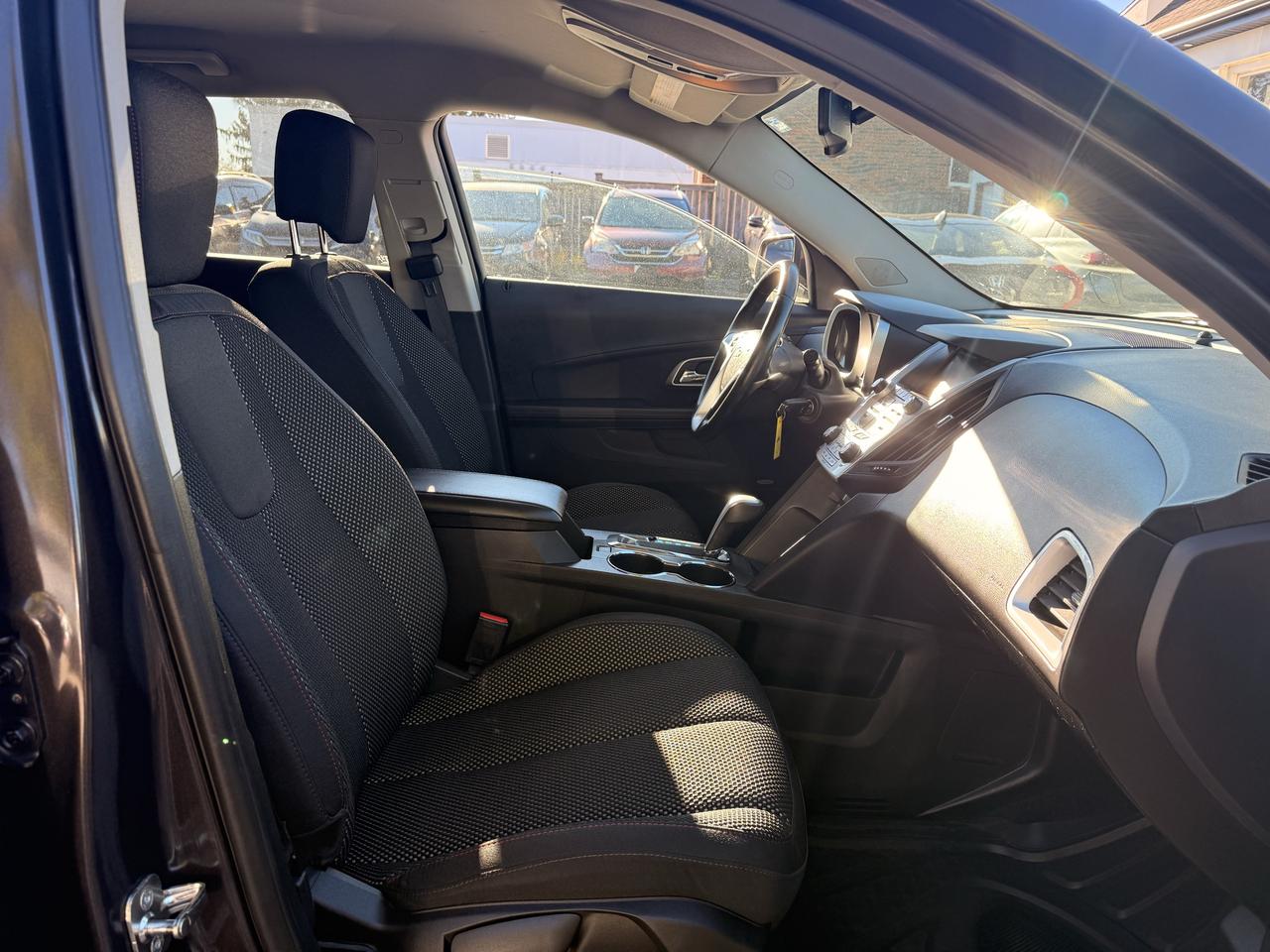 2015 Chevrolet Equinox LT Photo