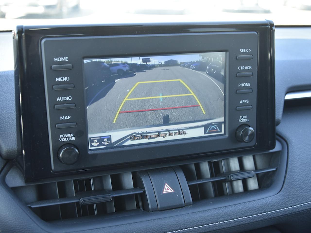 2019 Toyota RAV4 FWD LE Photo