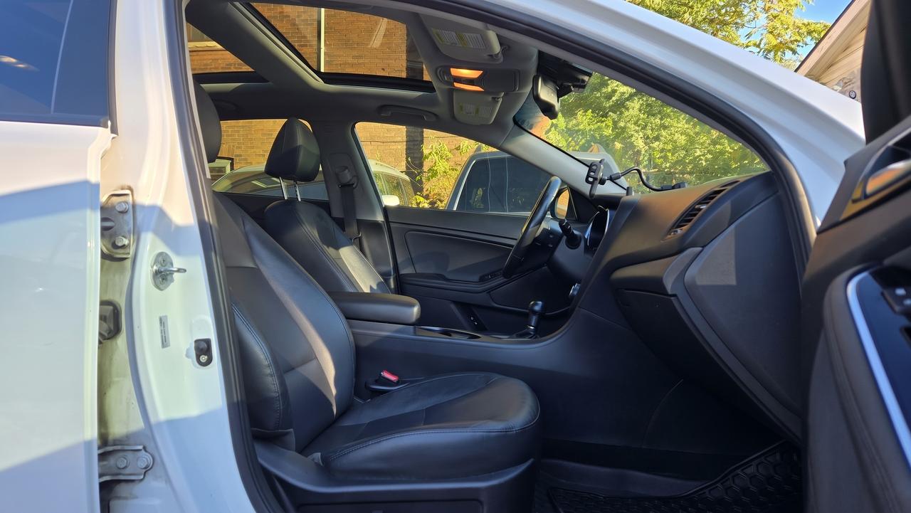 2015 Kia Optima EX LUXURY Photo