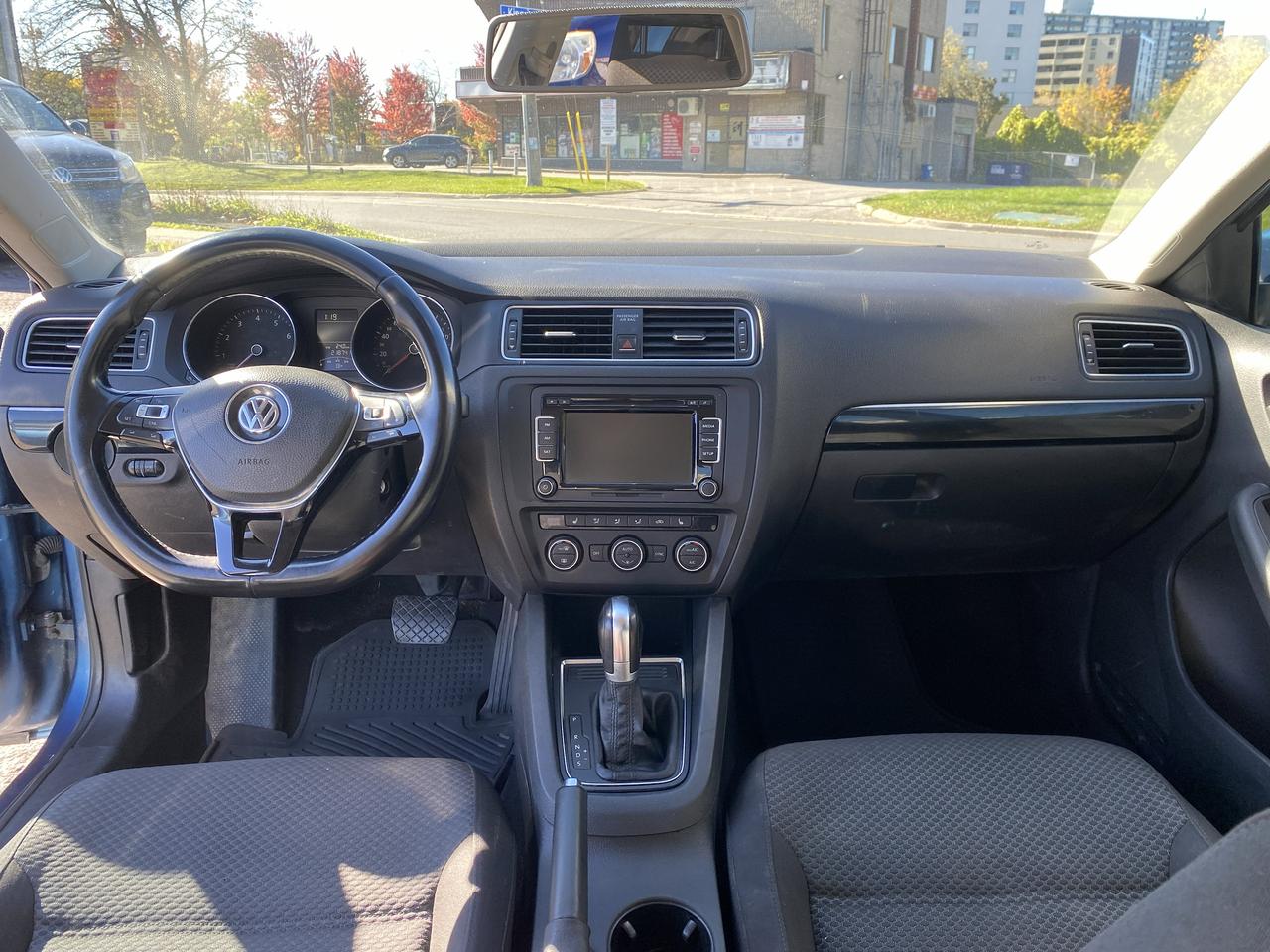 2015 Volkswagen Jetta Automatic/Gas Saver/Sunroof/Bluetooth/Bckup Camera Photo