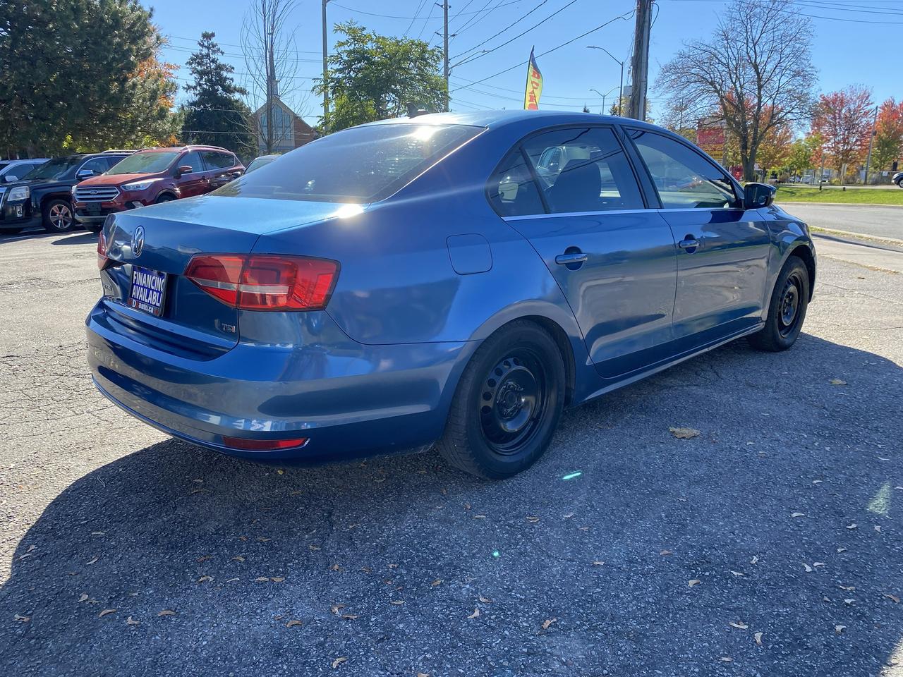 2015 Volkswagen Jetta Automatic/Gas Saver/Sunroof/Bluetooth/Bckup Camera Photo