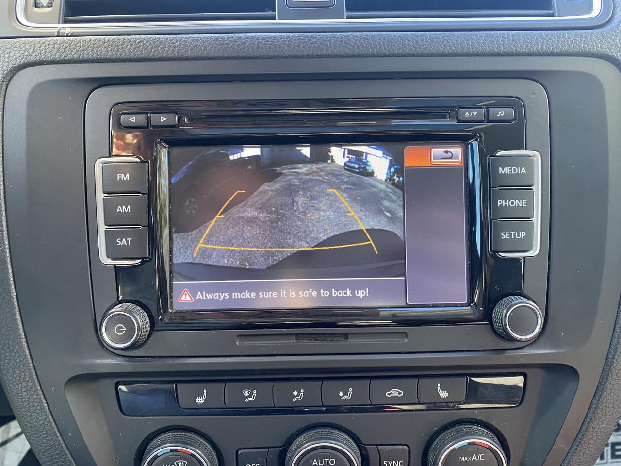 2015 Volkswagen Jetta Automatic/Gas Saver/Sunroof/Bluetooth/Bckup Camera Photo