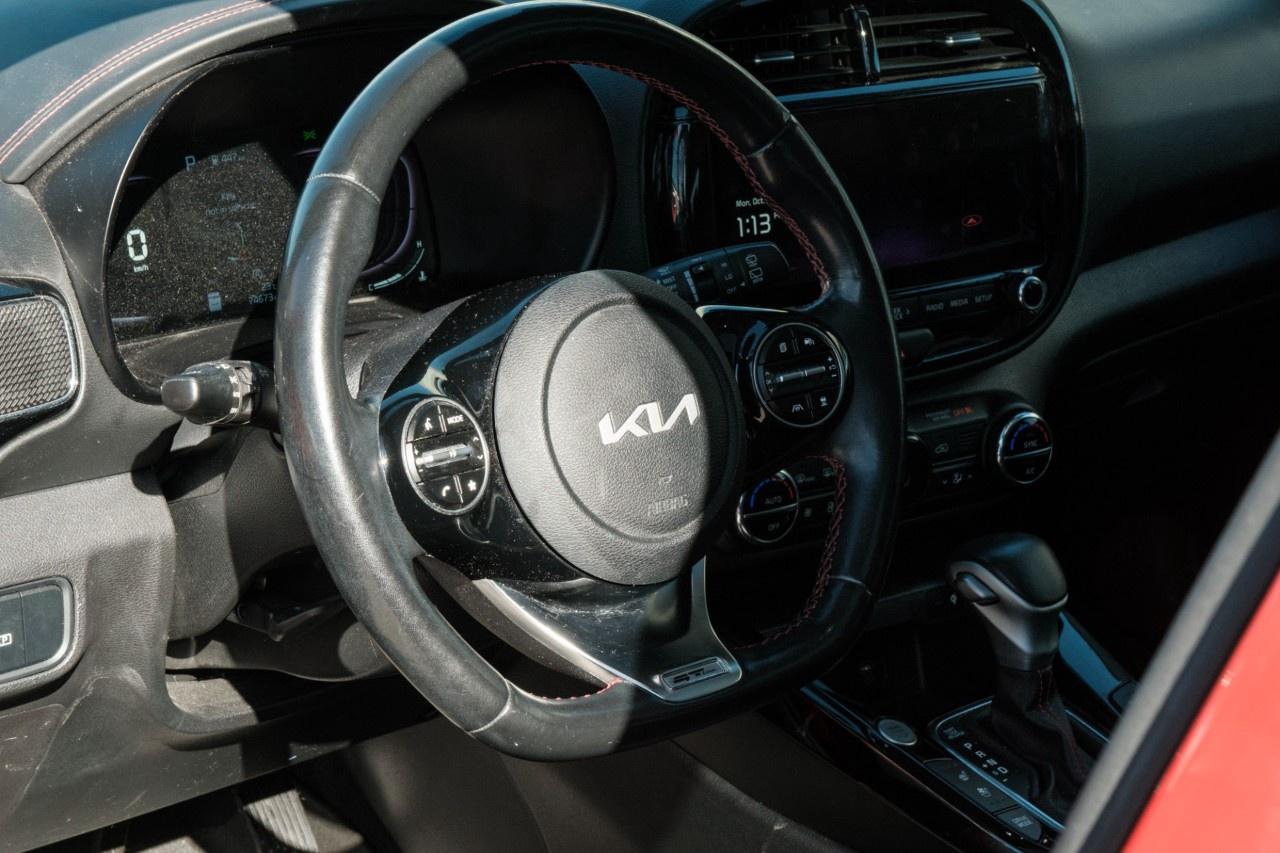2023 Kia Soul GT-LINE Limited IVT Photo