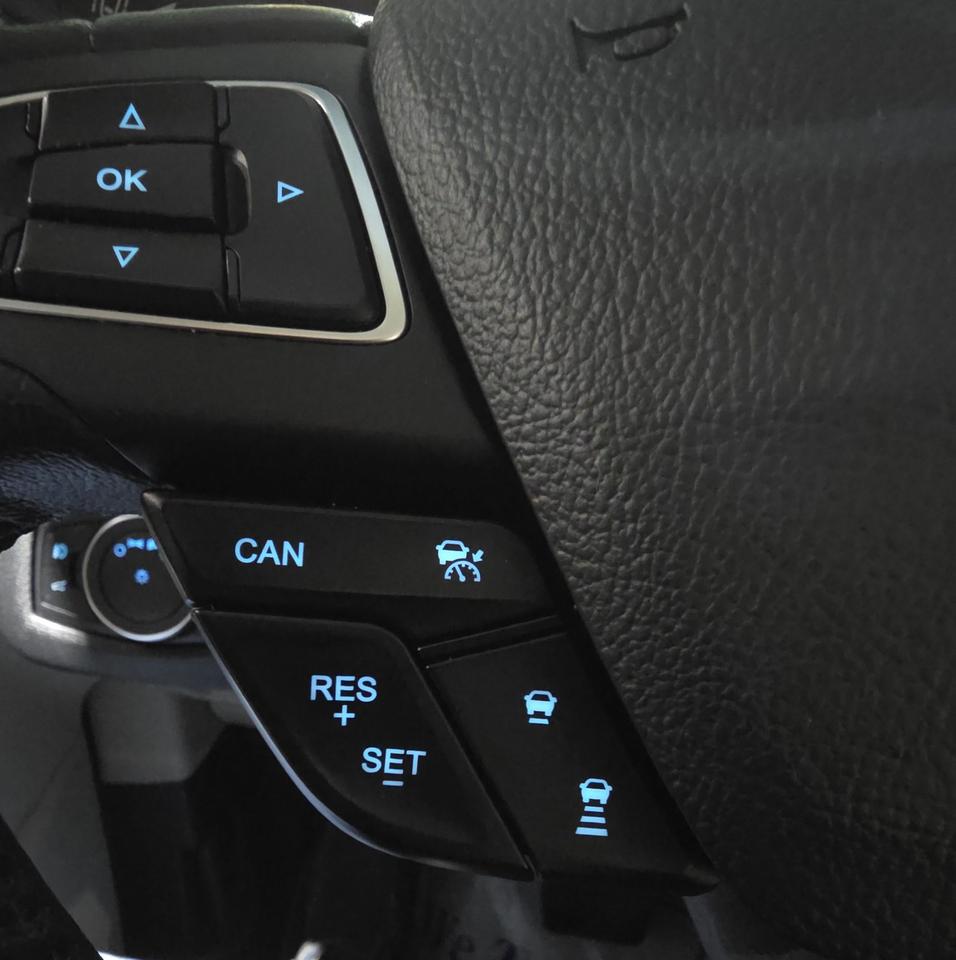 2019 Ford Escape Titanium Photo