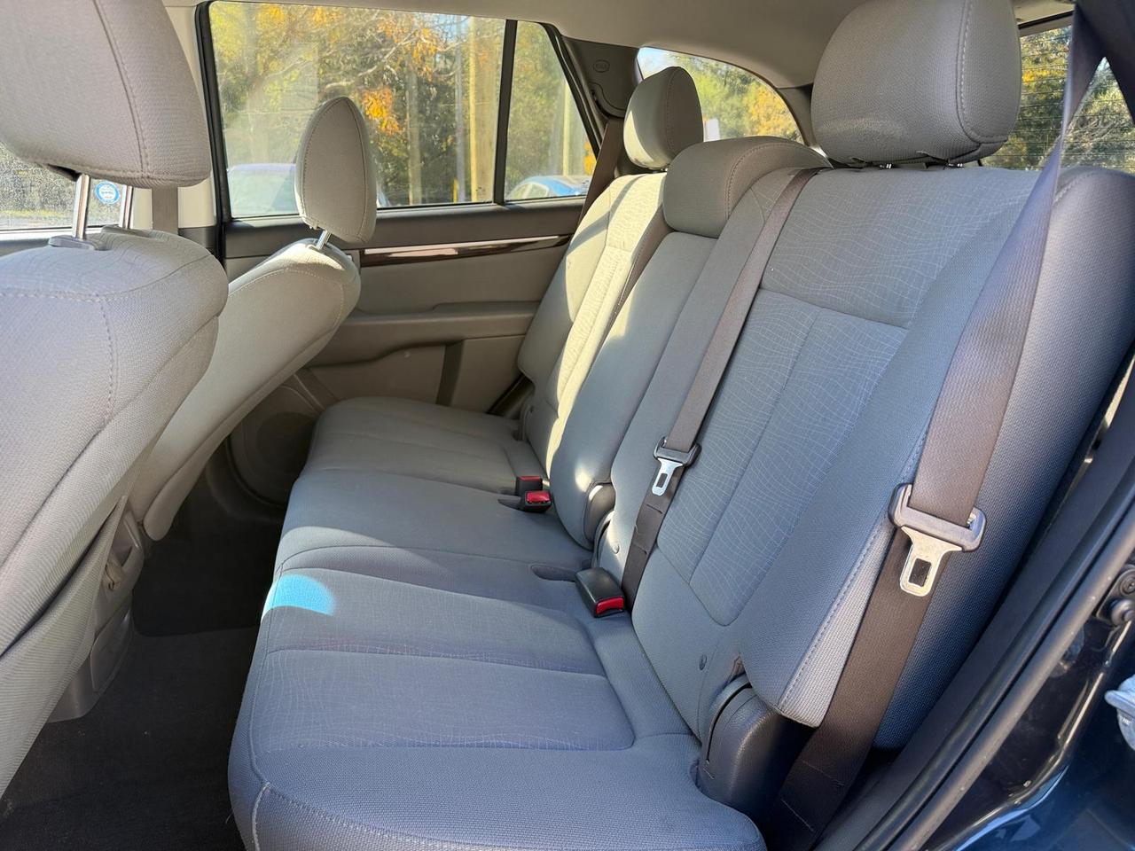 2012 Hyundai Santa Fe GL Photo