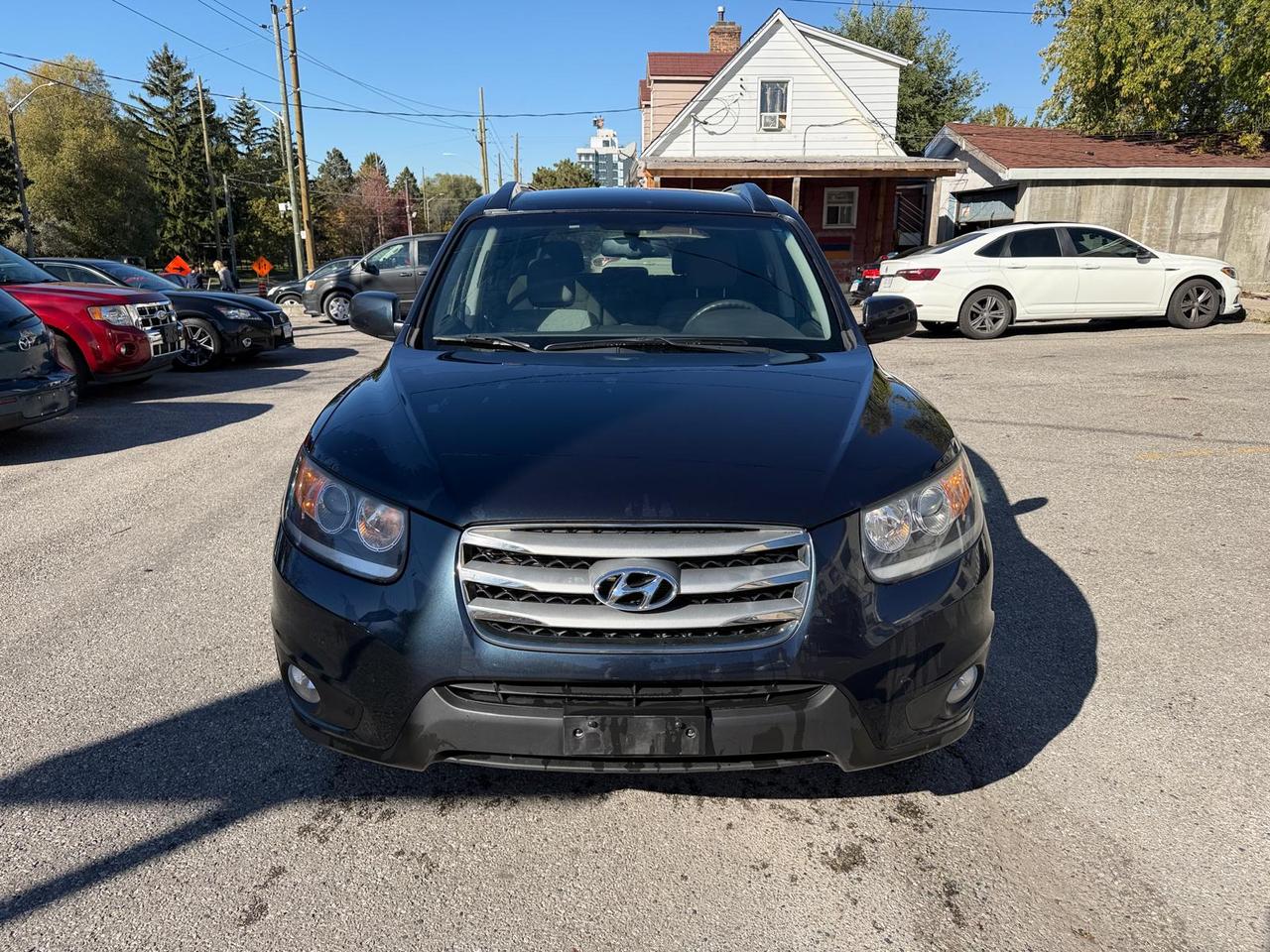 2012 Hyundai Santa Fe GL Photo0