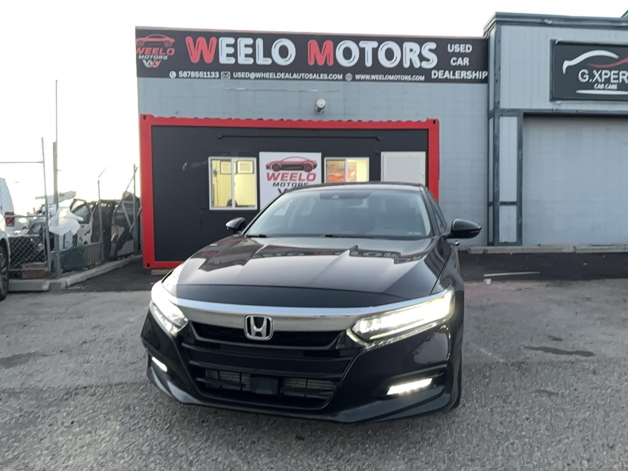 2019 Honda Accord Touring Photo