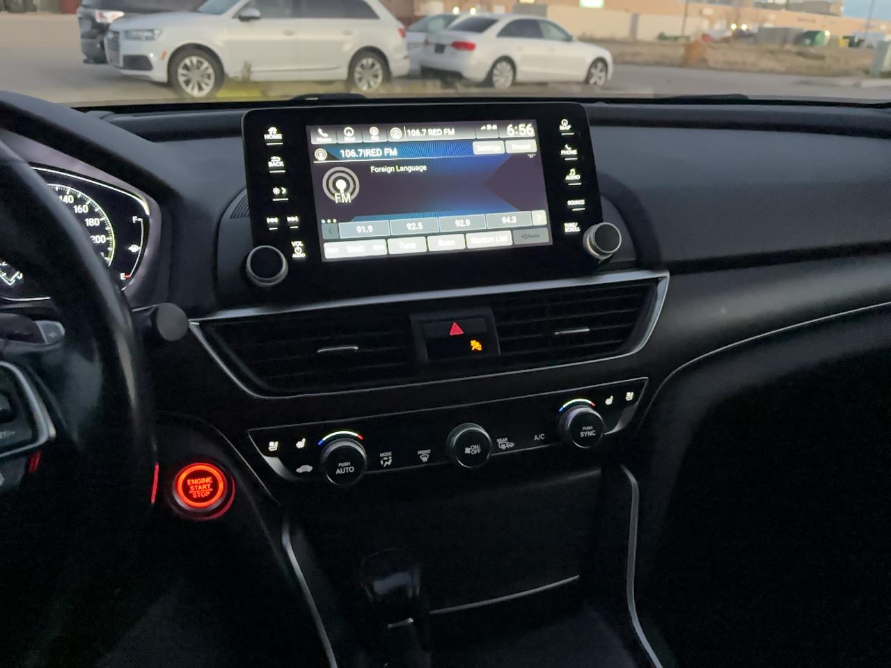 2019 Honda Accord Touring Photo