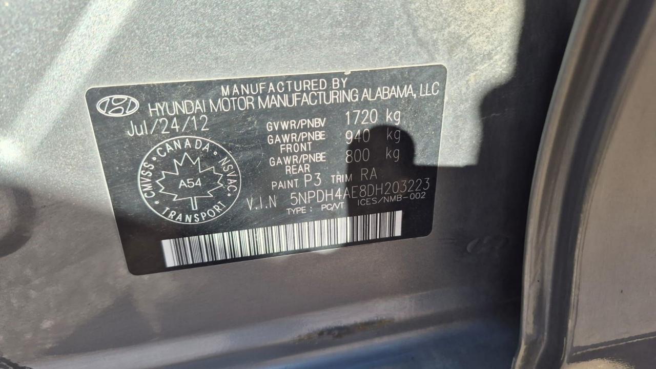 2013 Hyundai Elantra GL, SEDAN, 4 CYL, GREAT ON FUEL, AUTO, CERT Photo